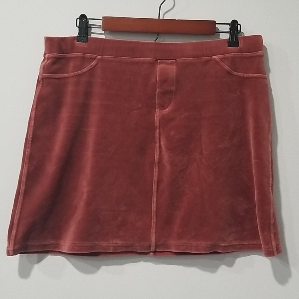 Hue - Velvet Rust Mini Skirt SZ M